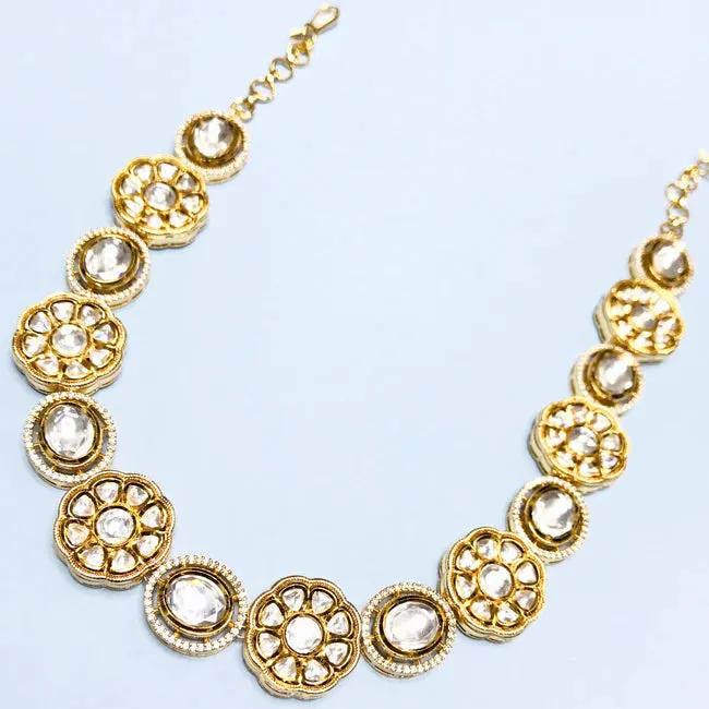 Designer Gold Plated Royal Kundan Sheeshphool /Mathapatti (D95)