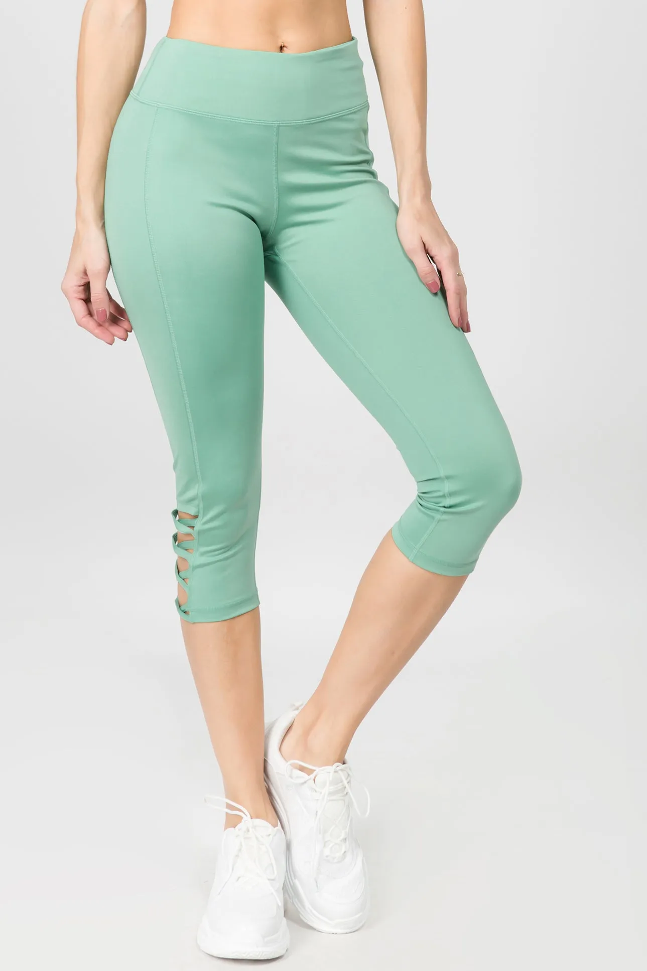 Lattice Capri Workout Leggings