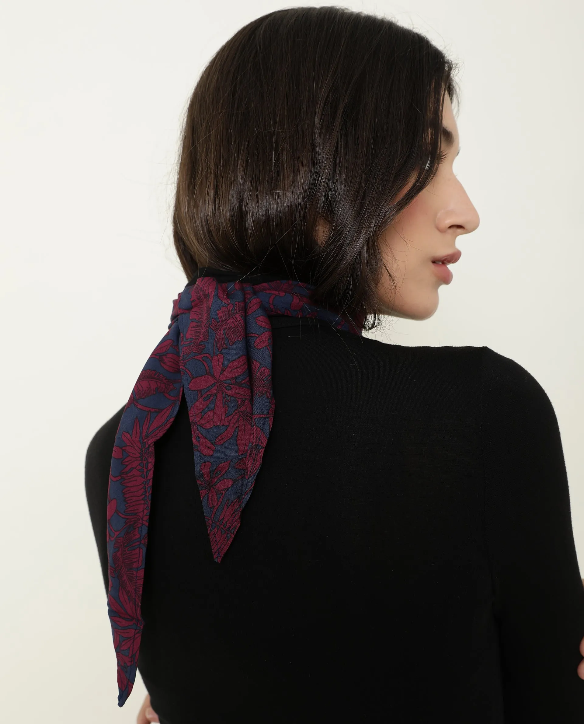Rareism Women Mason Navy Scarf
