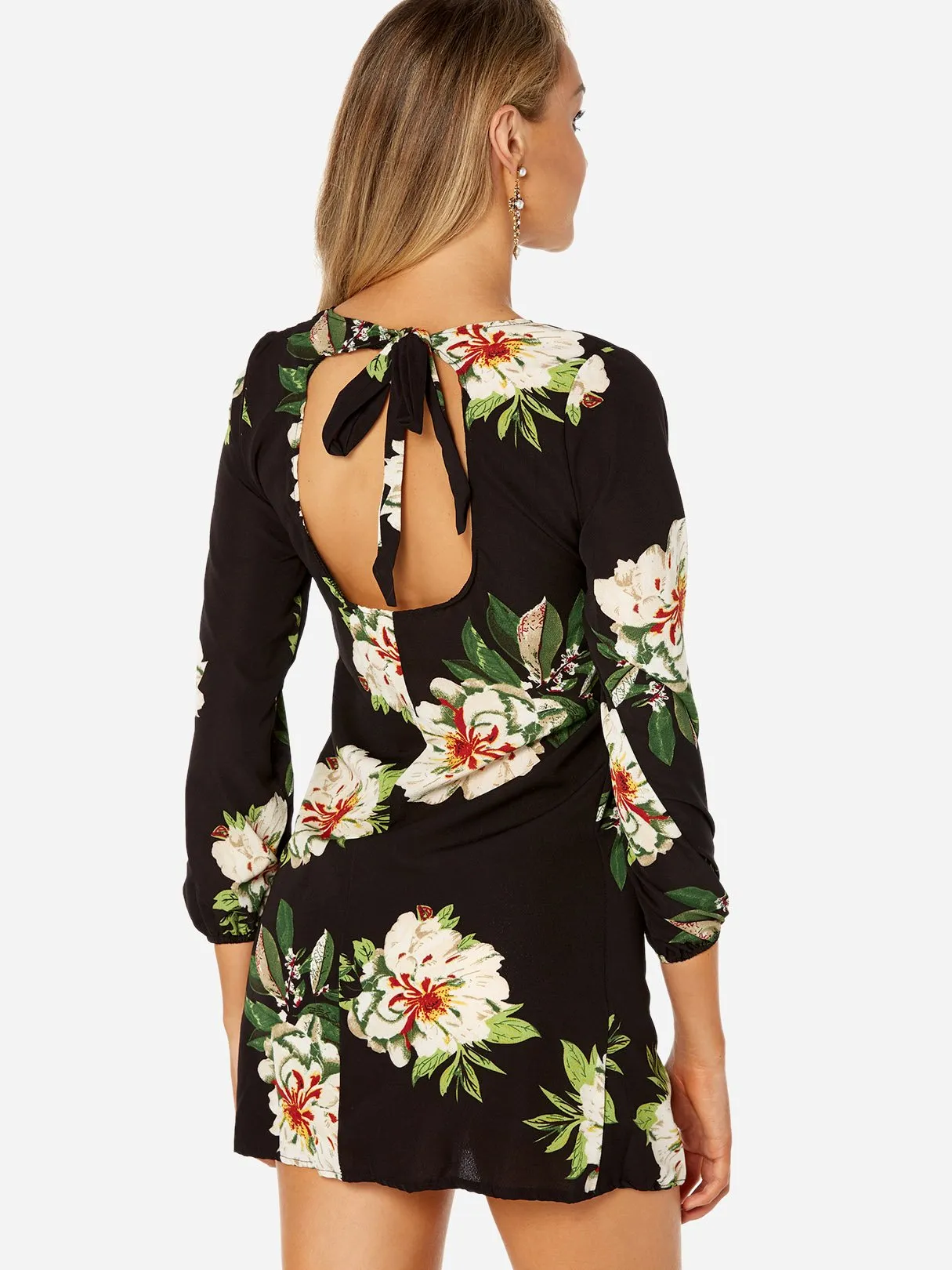 Wholesale Round Neck Long Sleeve Floral Print Backless Lace-Up Dresses